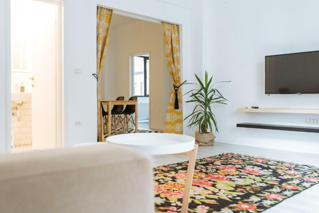 City Center - Quinet Large Apartment บูคาเรสต์ ภายนอก รูปภาพ