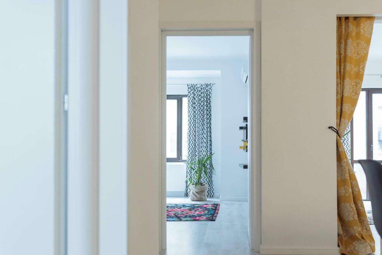 City Center - Quinet Large Apartment บูคาเรสต์ ภายนอก รูปภาพ