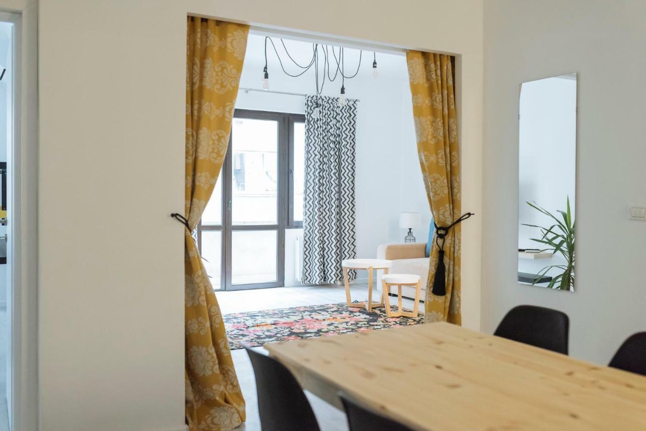 City Center - Quinet Large Apartment บูคาเรสต์ ภายนอก รูปภาพ